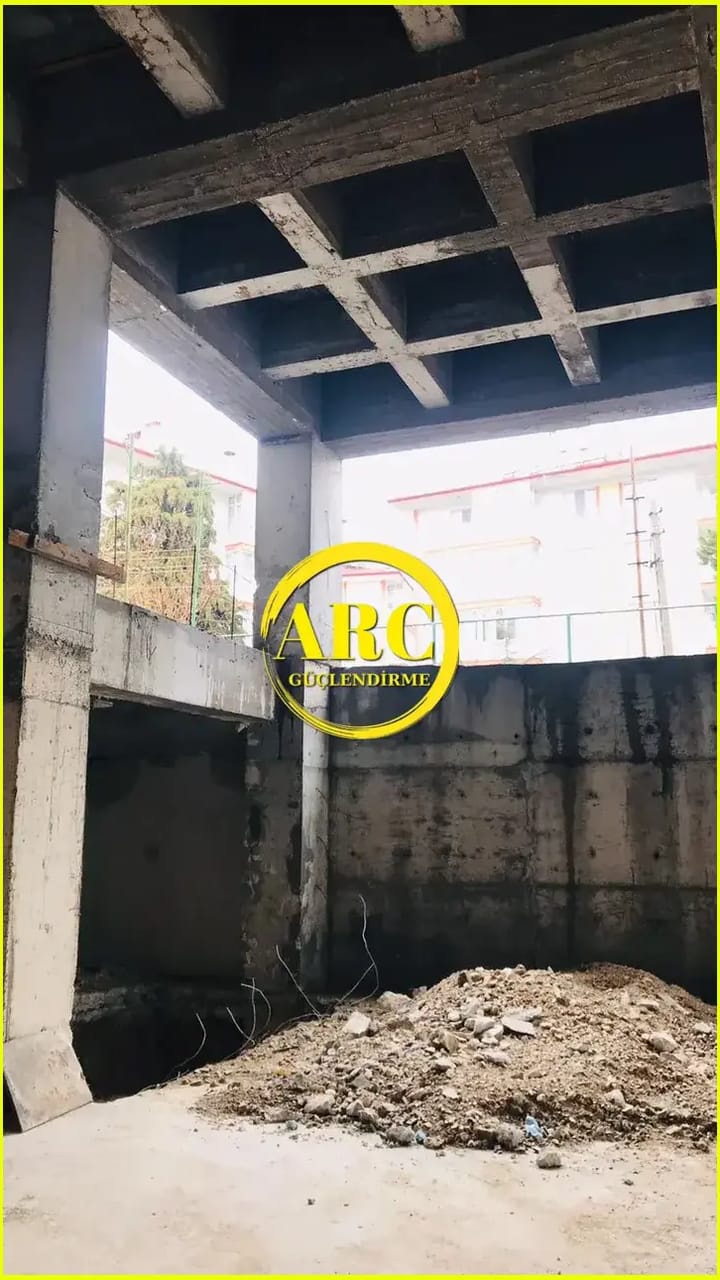 Köprü ayaklarında karbon fiber takviye uygulaması