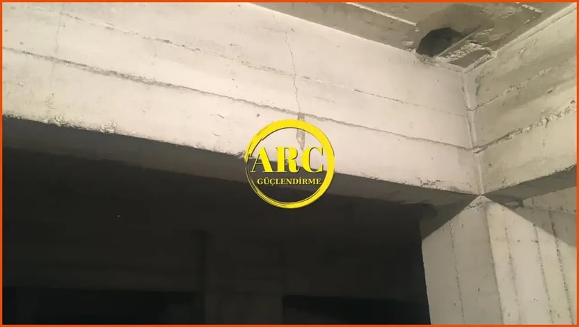 Öne çıkan resim: Kolon Güçlendirme Uzmanı: Güvenli Karbon Fiber Çözüm